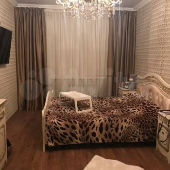 Продается 1-комнатная квартира, 38 м²