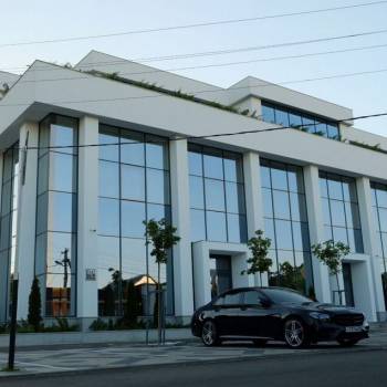 Сдается Нежилое помещение, 200 м²