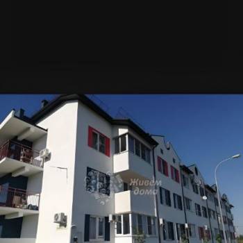Продается 1-комнатная квартира, 42,5 м²