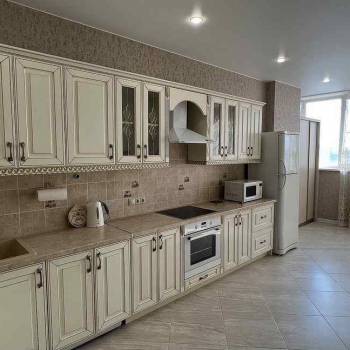 Сдается 2-х комнатная квартира, 80 м²