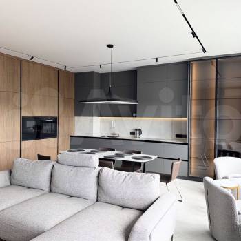 Сдается 2-х комнатная квартира, 90 м²