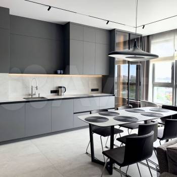 Сдается 2-х комнатная квартира, 90 м²