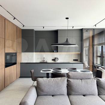 Сдается 2-х комнатная квартира, 90 м²