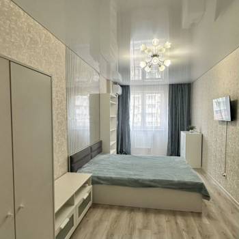 Сдается 1-комнатная квартира, 43 м²