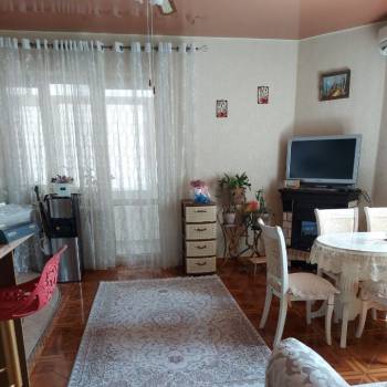 Продается 2-х комнатная квартира, 97,8 м²