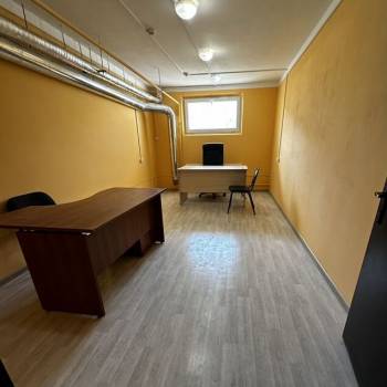 Сдается Нежилое помещение, 17 м²