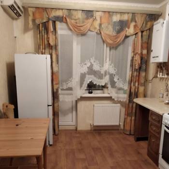 Сдается 2-х комнатная квартира, 60 м²