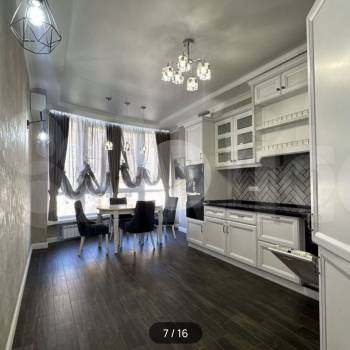 Сдается 2-х комнатная квартира, 72 м²