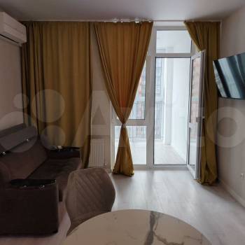 Сдается 1-комнатная квартира, 42 м²