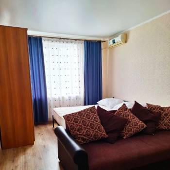 Продается 1-комнатная квартира, 41 м²