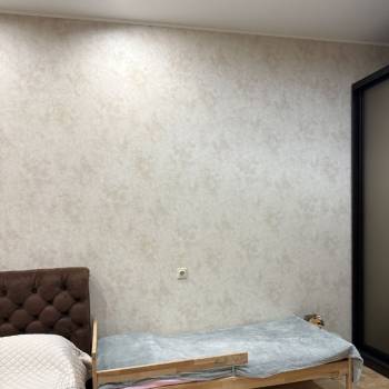 Продается 1-комнатная квартира, 37 м²