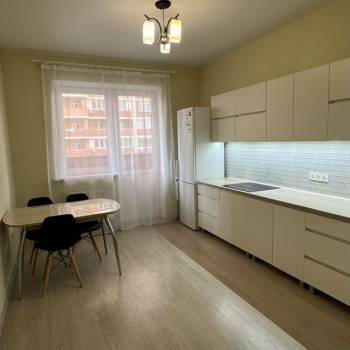 Сдается 1-комнатная квартира, 47,1 м²