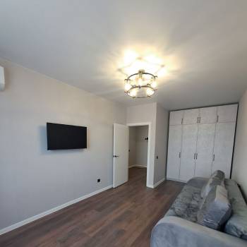 Сдается 1-комнатная квартира, 42,5 м²