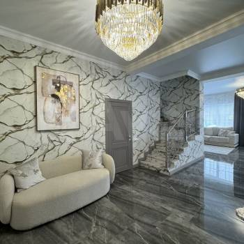 Продается Дом, 260 м²