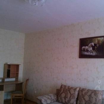 Продается 1-комнатная квартира, 45 м²