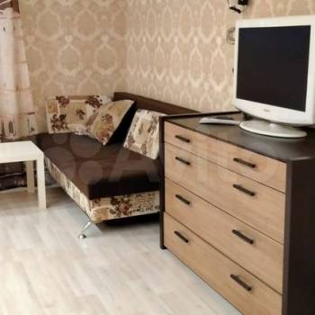 Сдается 1-комнатная квартира, 42 м²