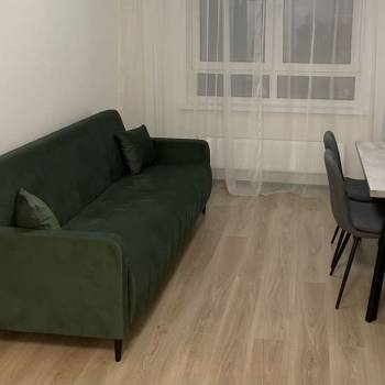 Сдается 1-комнатная квартира, 42 м²