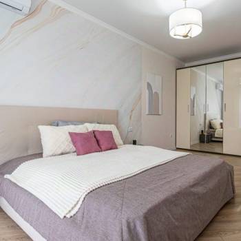 Продается 2-х комнатная квартира, 80 м²