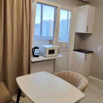 Сдается 1-комнатная квартира, 39,9 м²