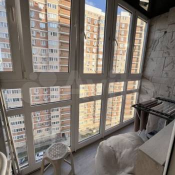 Продается 1-комнатная квартира, 53 м²