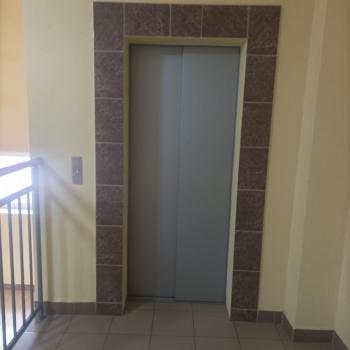 Продается 1-комнатная квартира, 38 м²