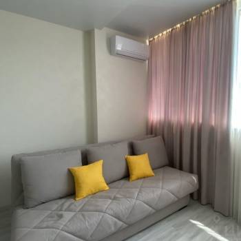 Продается 1-комнатная квартира, 25,7 м²