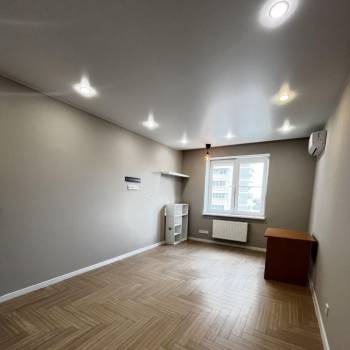 Продается 2-х комнатная квартира, 70 м²