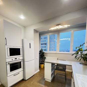 Продается 2-х комнатная квартира, 70 м²