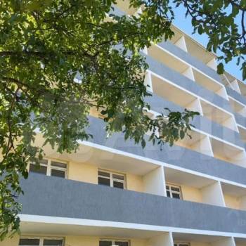 Продается 1-комнатная квартира, 55 м²