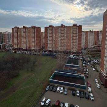 Продается 1-комнатная квартира, 40 м²