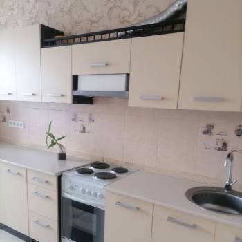 Сдается 1-комнатная квартира, 44 м²