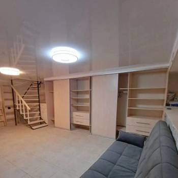Сдается 2-х комнатная квартира, 75 м²