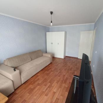 Сдается 1-комнатная квартира, 46 м²