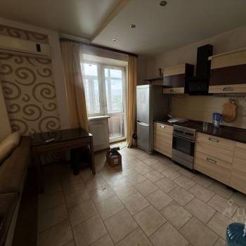 Продается 1-комнатная квартира, 32,6 м²