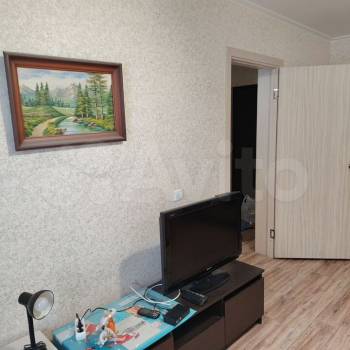 Продается 1-комнатная квартира, 35 м²