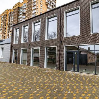 Сдается Нежилое помещение, 400 м²