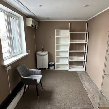 Сдается Нежилое помещение, 11 м²