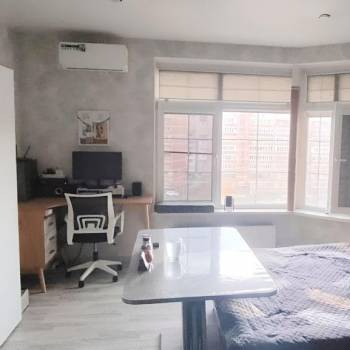 Продается 1-комнатная квартира, 28,4 м²