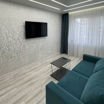 Сдается 1-комнатная квартира, 37 м²