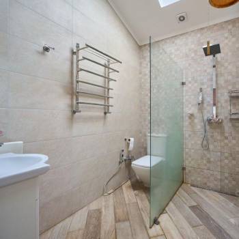 Продается Дом, 379 м²