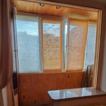 Продается 1-комнатная квартира, 50 м²