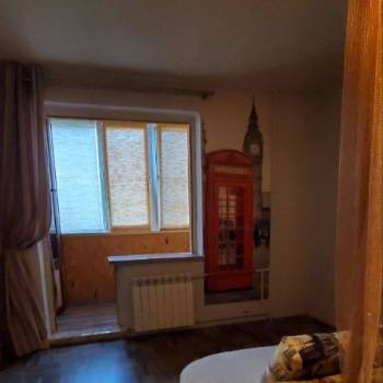 Продается 1-комнатная квартира, 50 м²