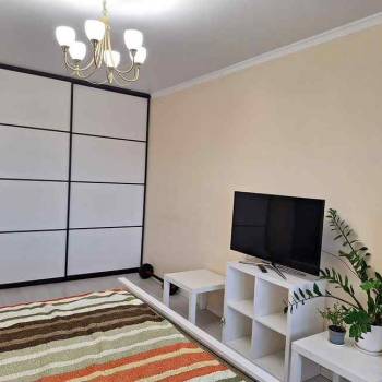 Сдается 1-комнатная квартира, 45 м²