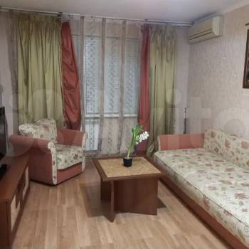 Сдается 1-комнатная квартира, 44 м²