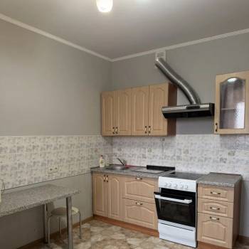 Сдается 1-комнатная квартира, 40,6 м²