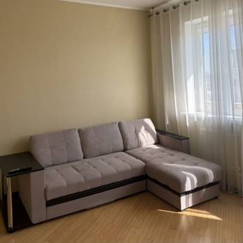 Сдается 1-комнатная квартира, 47 м²