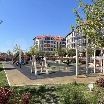 Продается 1-комнатная квартира, 40 м²