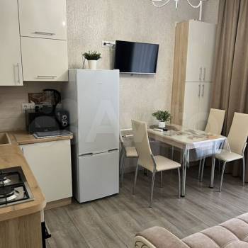 Продается 1-комнатная квартира, 40 м²
