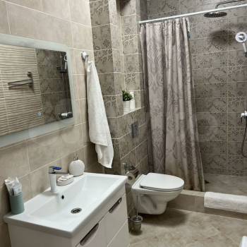 Продается 1-комнатная квартира, 40 м²