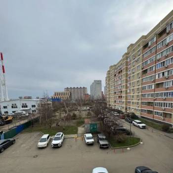 Продается 1-комнатная квартира, 40 м²